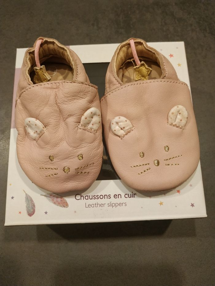 Chaussons souris rose cuir moulin roty