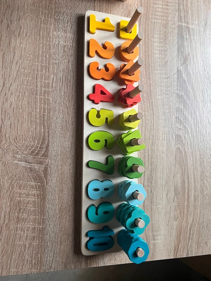 Jouet en bois chiffre - photo numéro 3