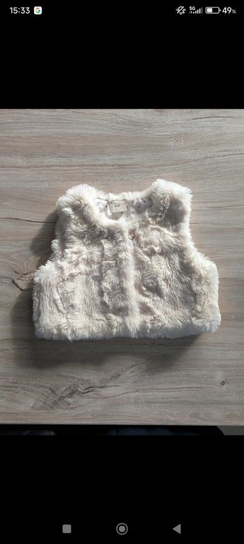 Gilet taille 6 mois