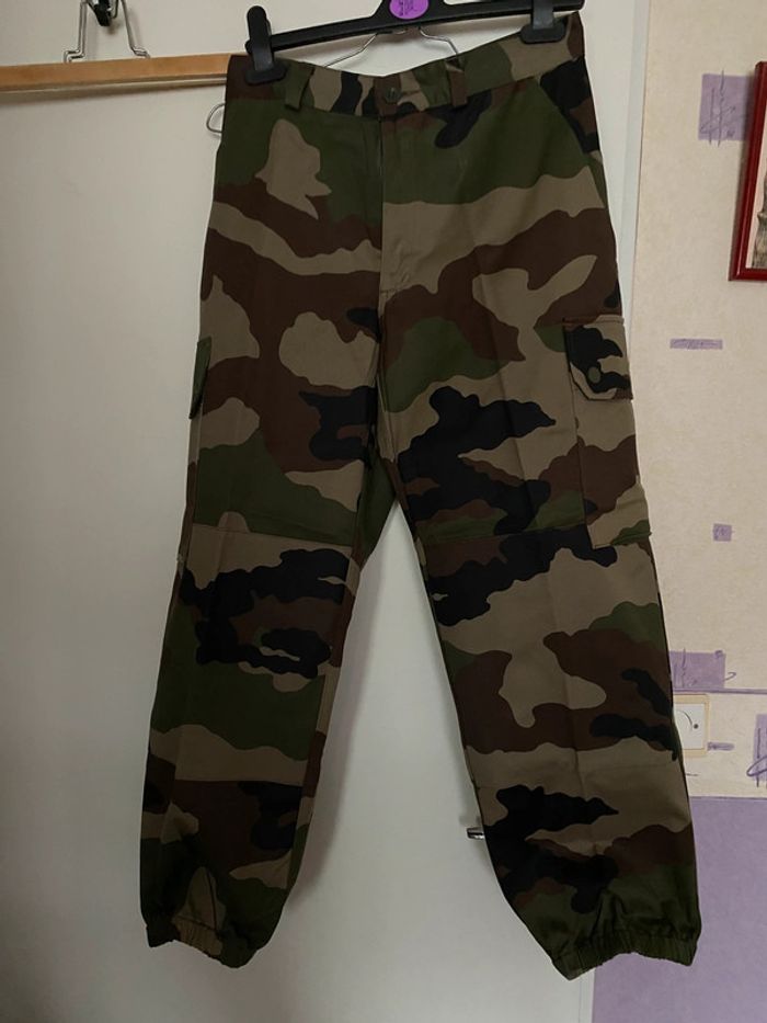Pantalon militaire