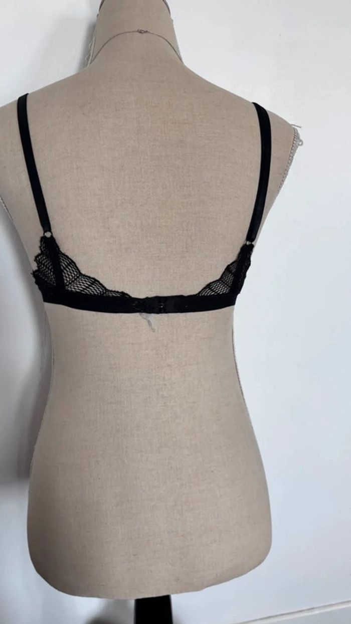 🎀 soutien gorge rose violet avec dentelle noir taille 85 c - photo numéro 3