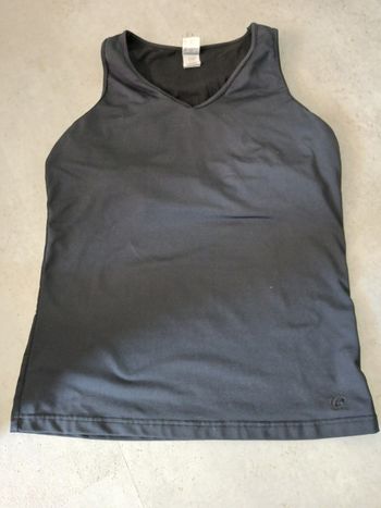 Débardeur noir taille M avec brassière intégrée Go Sport
