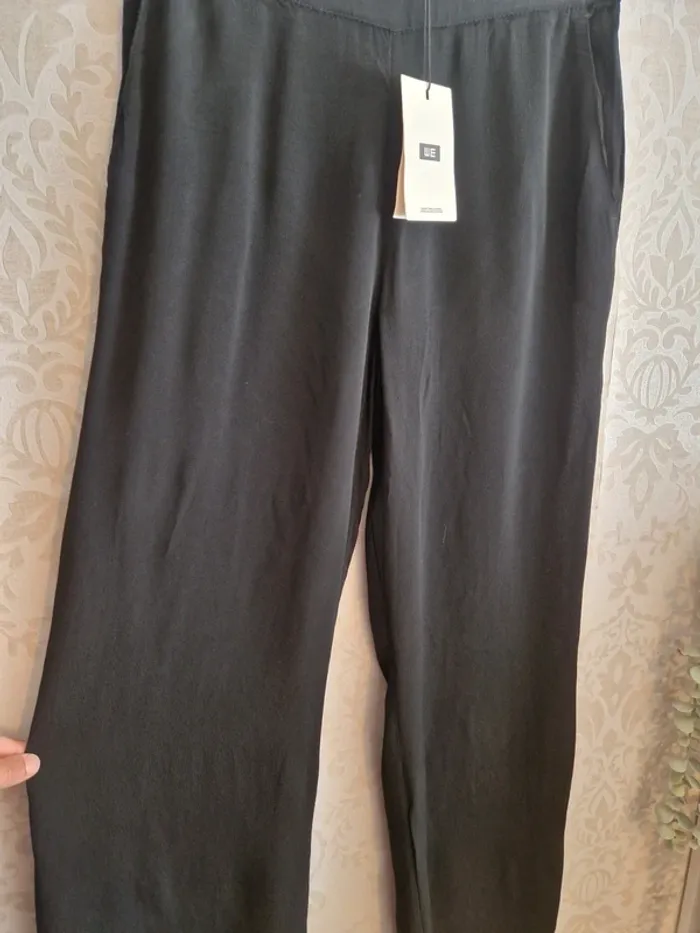 Pantalon fluide noir - photo numéro 2