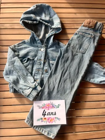 Ensemble jean kiabi 4 ans