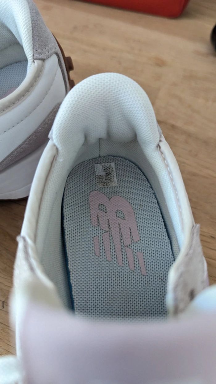 New balance 327 blanc rose - photo numéro 8
