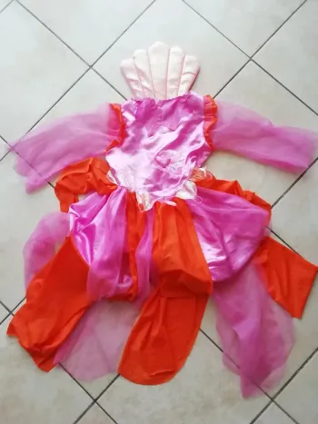 Robe / Déguisement 5 / 7 Ans - 116cm, Soit Env 6 Ans.