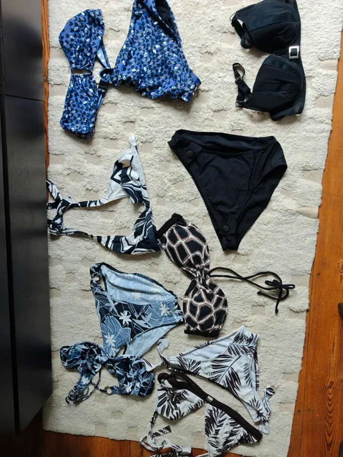 Lot sous vêtements, maillots de bain et nuisettes - photo numéro 3