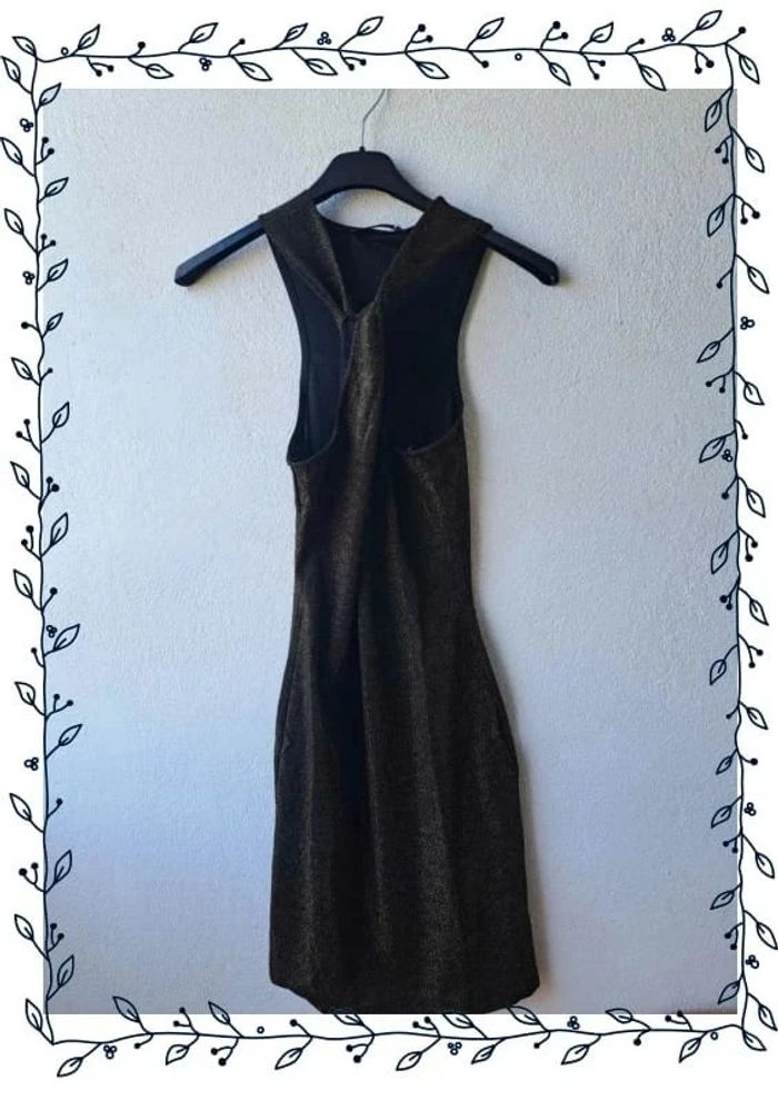 Robe de soirée à paillette - photo numéro 7