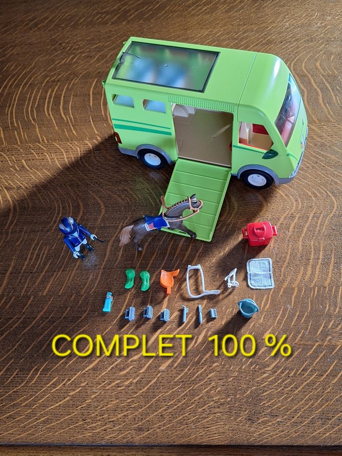 Playmobil van cheval 6928 COMPLET 100 %