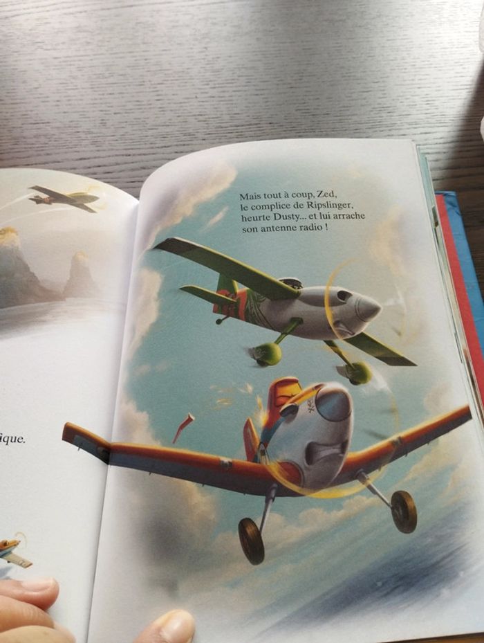 Livre planes - photo numéro 3