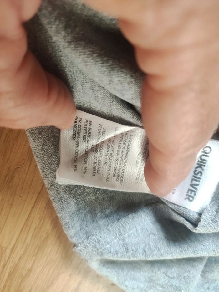 T-shirt gris Quiksilver surf - photo numéro 7