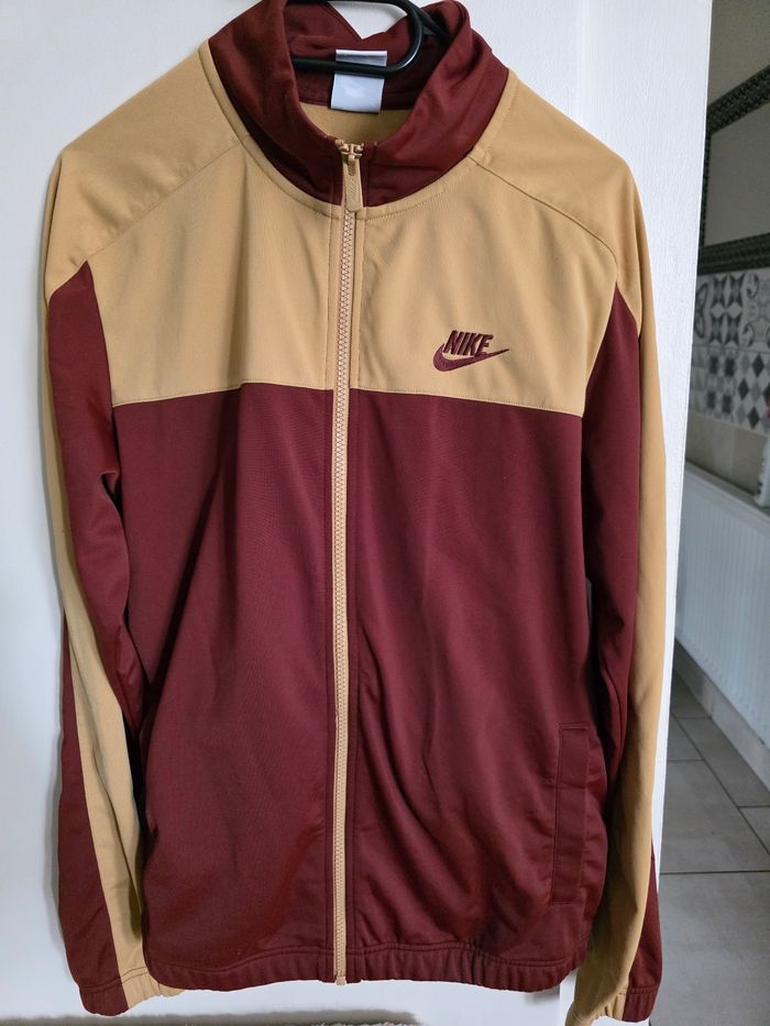 Ensemble jogging nike taille s