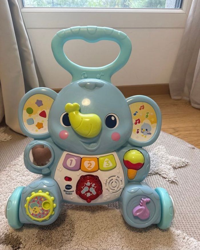 Troteur éléphant