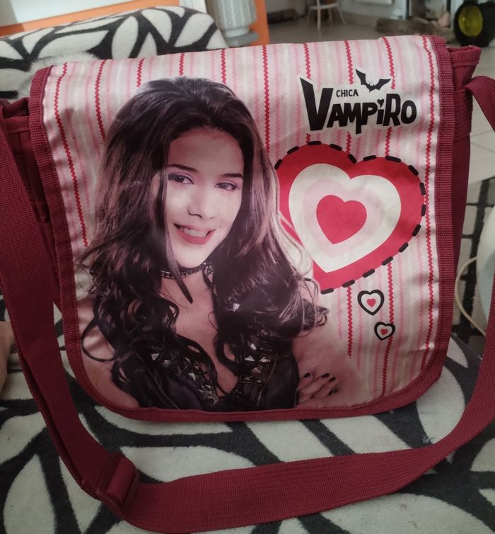 Lot Sac et Journal intime "Chica Vampiro" - photo numéro 2