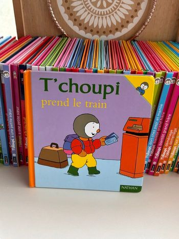 Livre tchoupi prend le train 