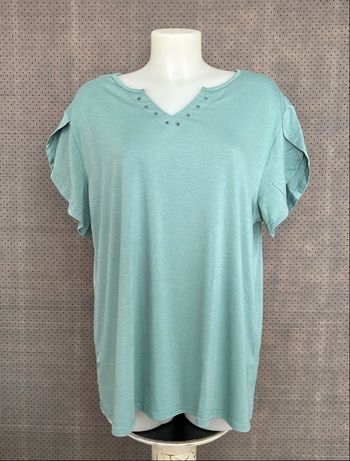 T-shirt à manches courtes avec œillet 