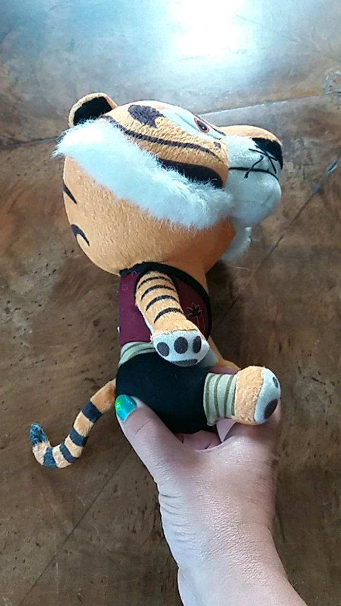 Peluche Kung fu panda - photo numéro 2