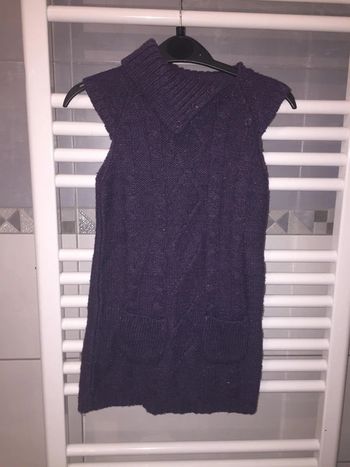 Robe pull sans manches violet avec fils métallisés taille 5 ans de Gemo en à 4 euros