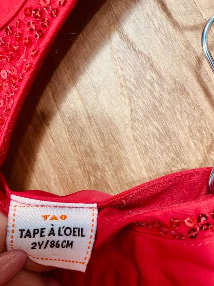 Taille 2 ans Robe asymétrique créateur fille TAO rouge * sequins tulle * 🌺 - photo numéro 6