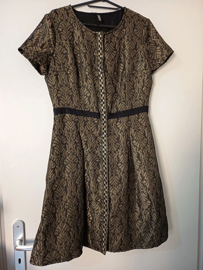 Robe Naf Naf taille 40