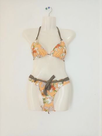 Maillot de bain / bikini à motifs femme c