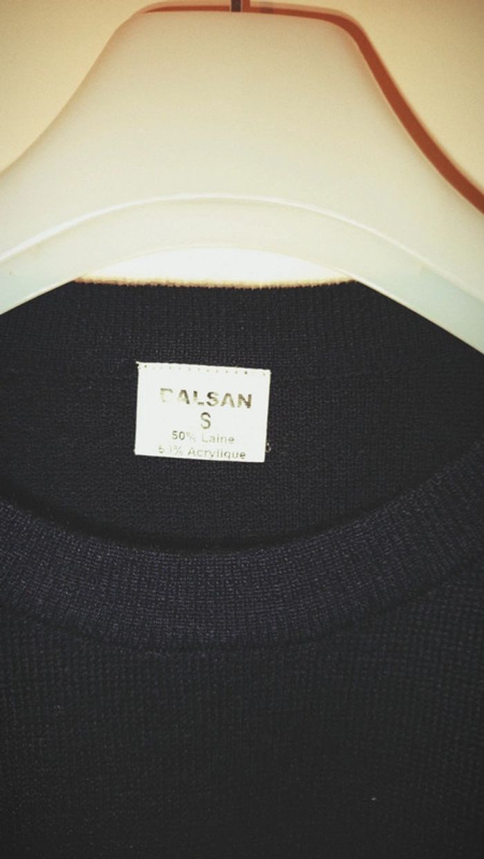 Pull noir - photo numéro 4