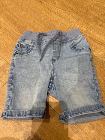 Short jean