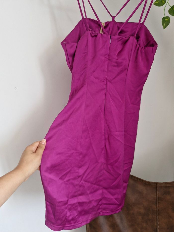 Robe satiné fushia taille 40 de macimento made in italy - photo numéro 8