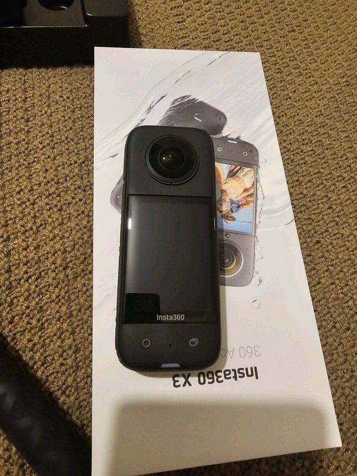 Appareil photo Insta360 x3 - photo numéro 3