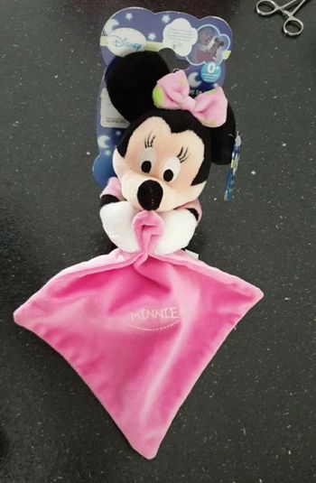 Doudou Minnie
