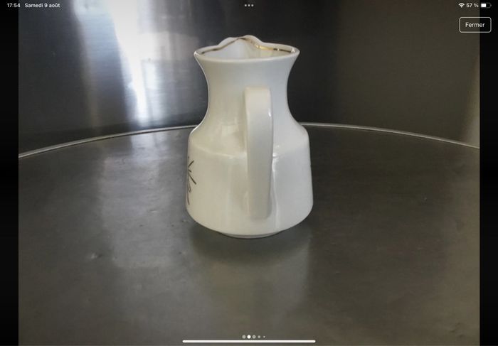 Petit pot à lait porcelaine de Berry - photo numéro 2