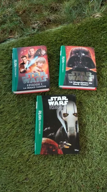 Lot de 3 livres Stars Wars ( bibliothèque verte )