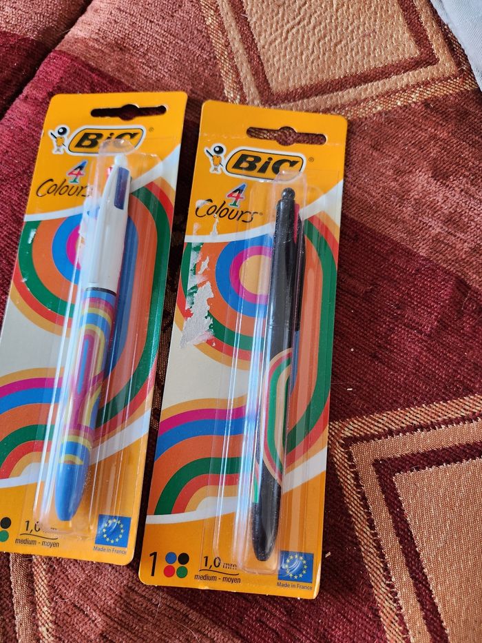Stylo 4 couleurs multicouleurs - photo numéro 1
