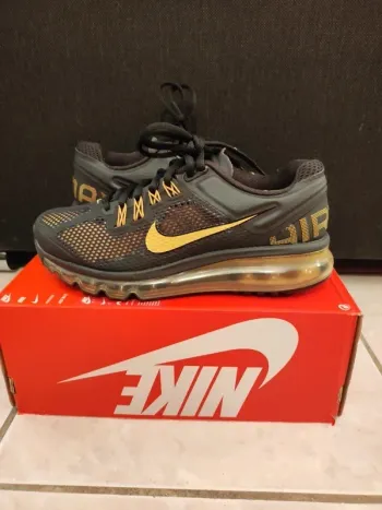 Nike Air Max – Neuves – 38,5 (Garçon / Ado / homme)