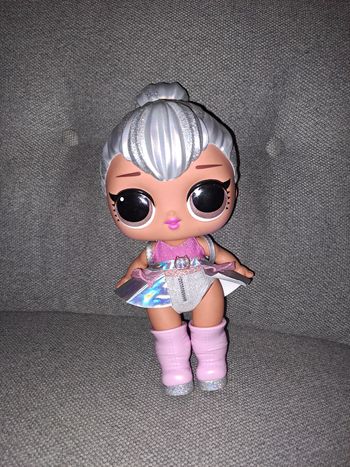 Poupée lol