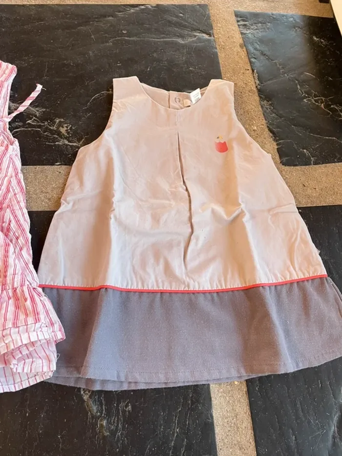 2 robes taille 6 mois marque obaibi - photo numéro 3