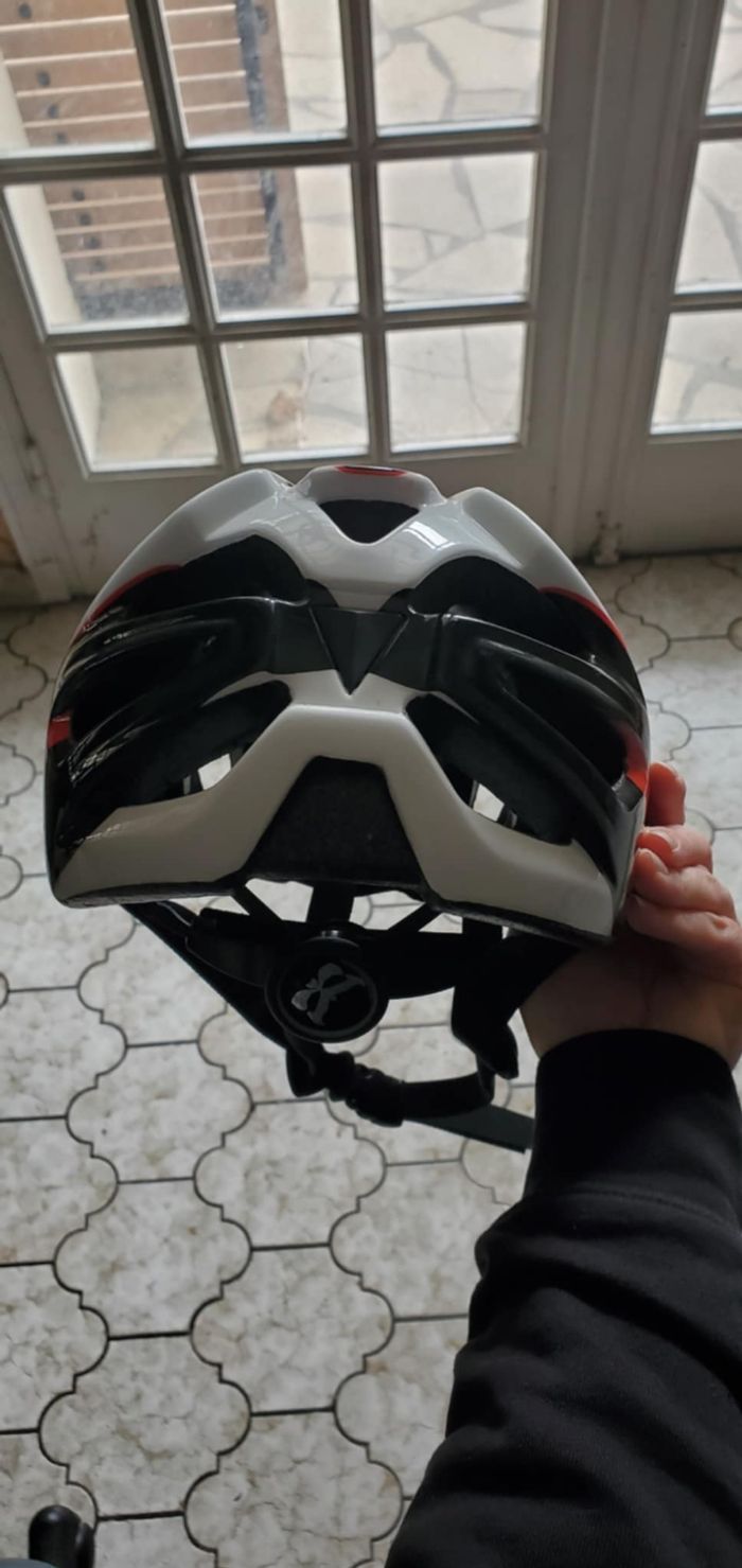 Casque pour vélo - photo numéro 2