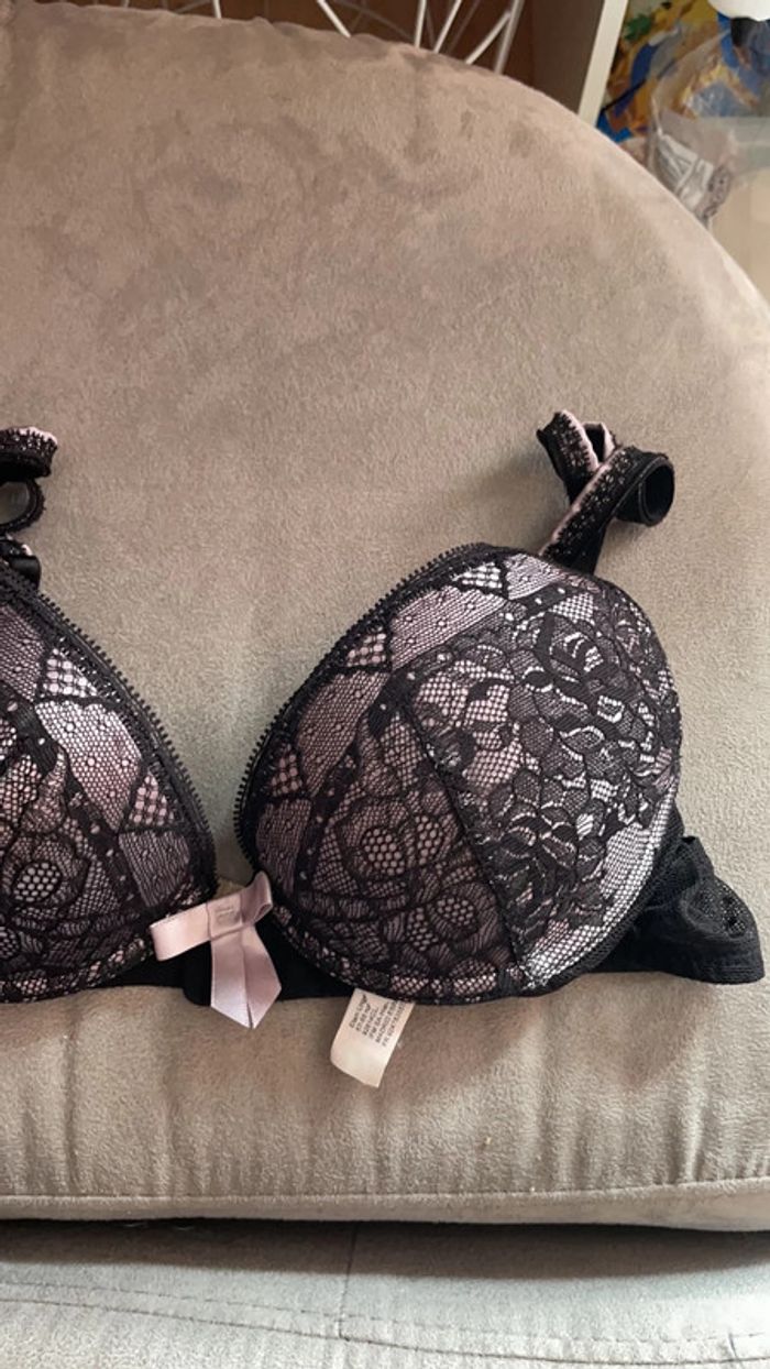 Soutien gorge Etam Magic up Taille 85B - photo numéro 3