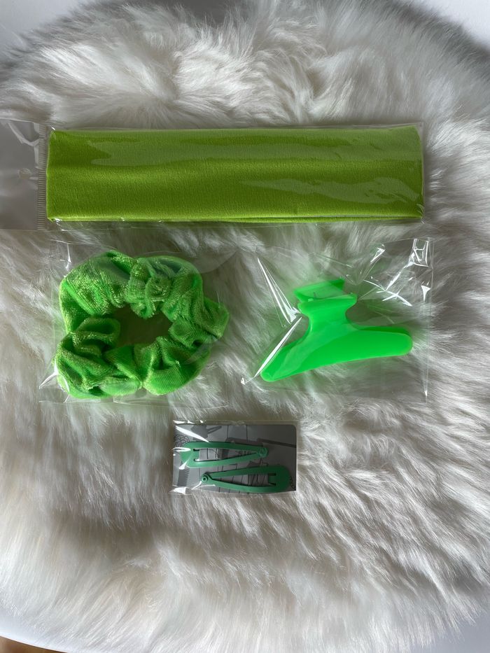 Lot accessoires pour cheveux vert fluo