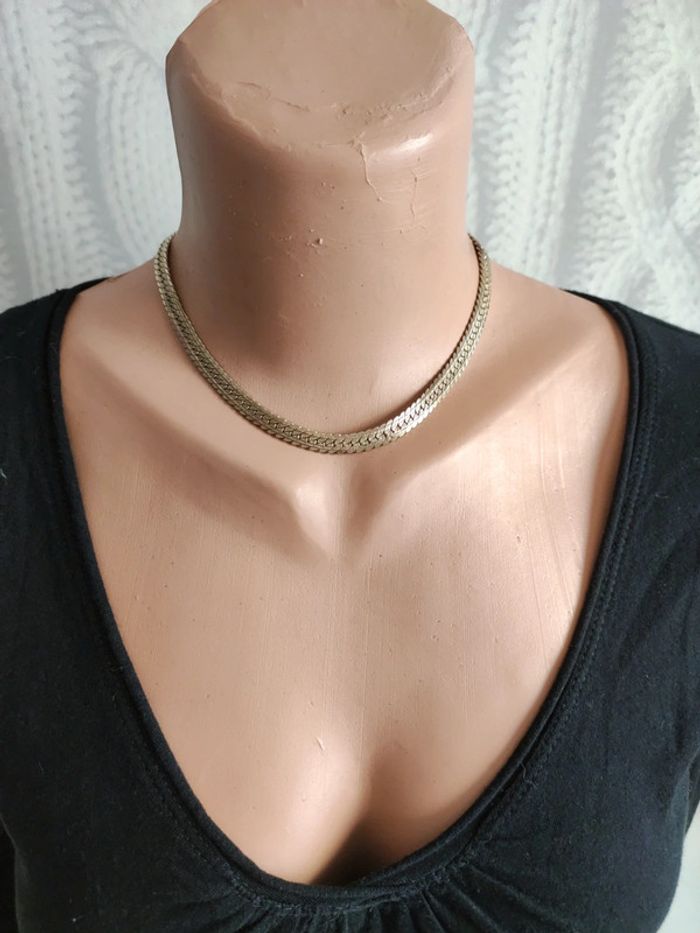 Joli ras du cou doré - photo numéro 2