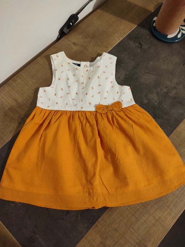 Robe bébé fille