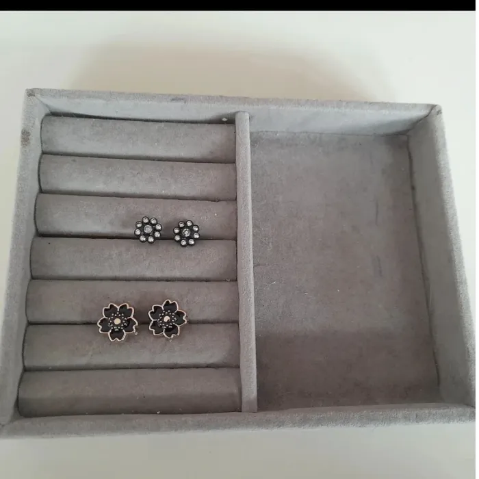 boucle d'oreille