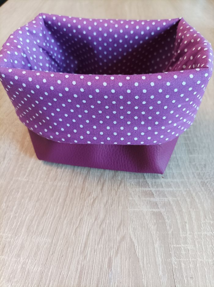 Panier et ses lingettes - photo numéro 2