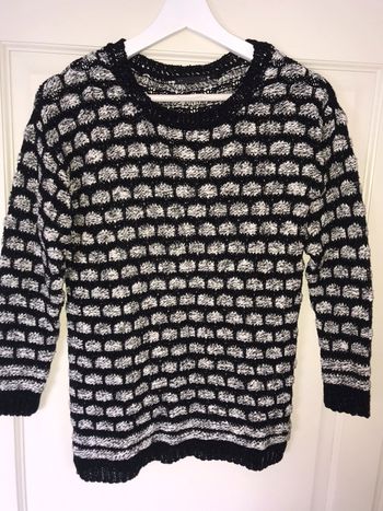 Pull noir et blanc