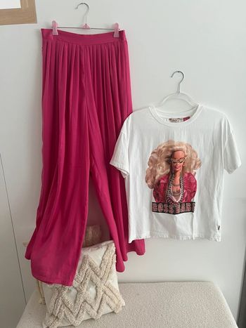 Ensemble pantalon et tee shirt barbie