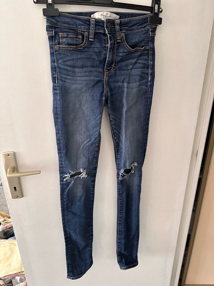Jeans Abercrombie & Fitch