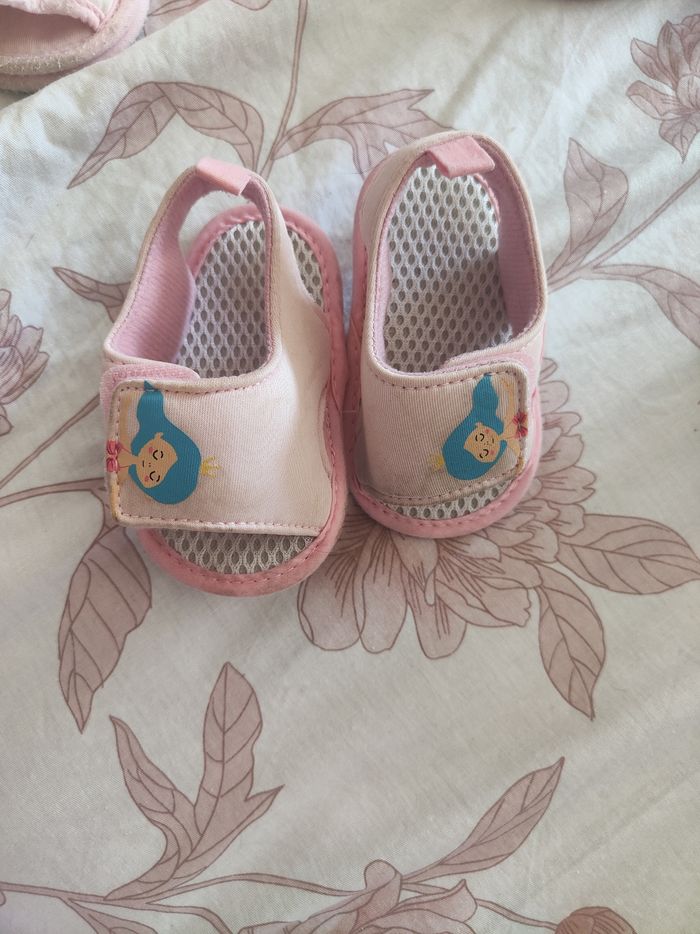 sandales roses