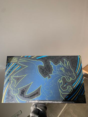 Coffret Ultra Prenium Dracaufeu