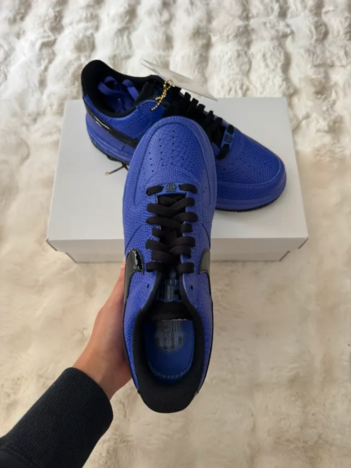 Chaussures Nike Air Force 1 Low Protro Kobe Bryant x FC Barcelona Persian Violet - photo numéro 5