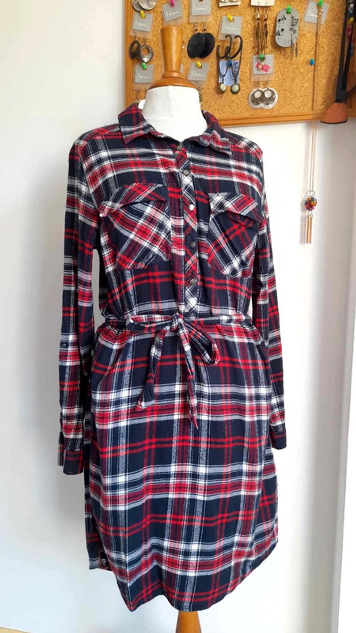 Robe chemise à carreaux manches longues Kiabi taille 42